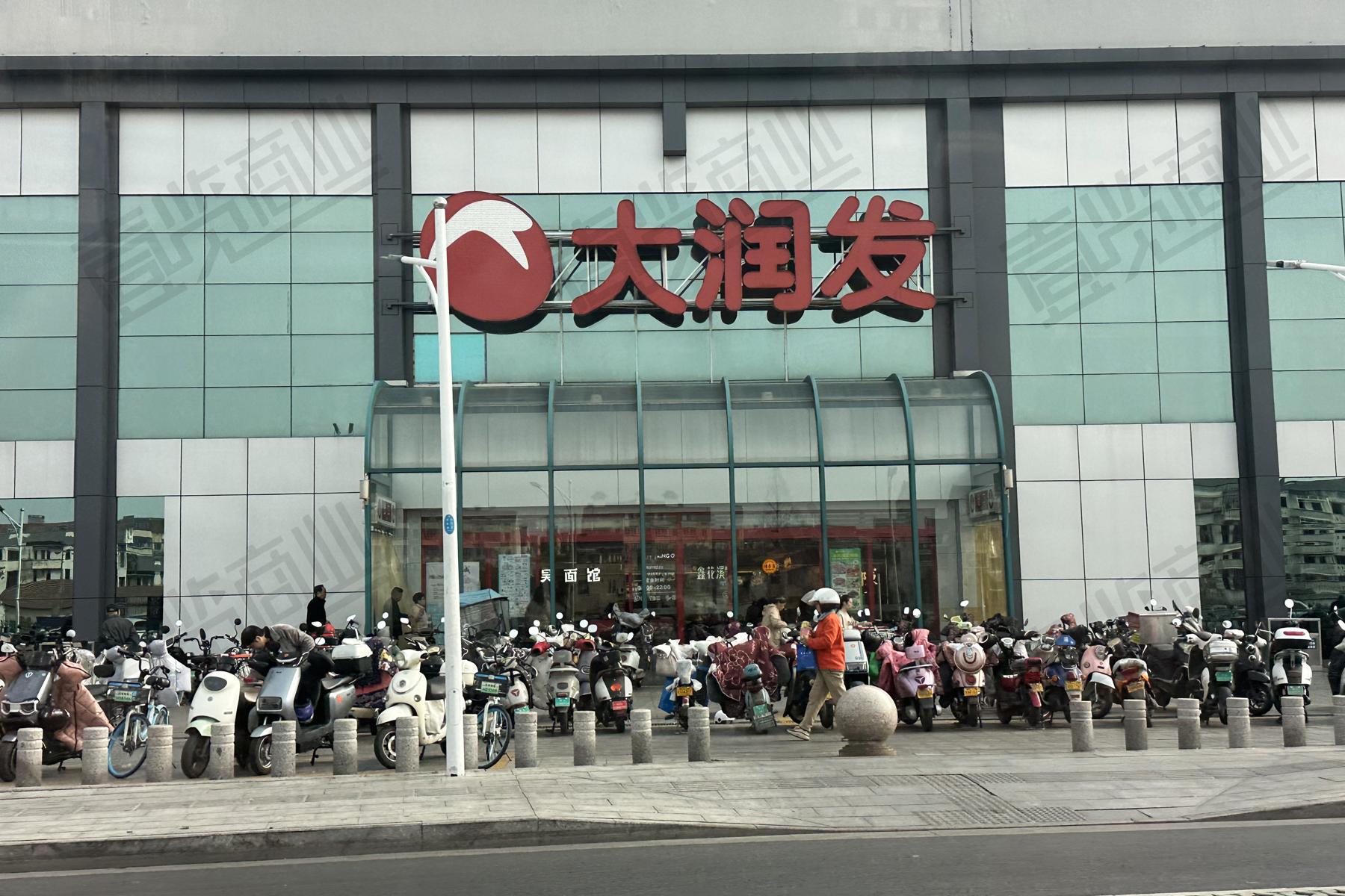 https://static.yilantop.com/images/微信图片_202503121431482.jpg
